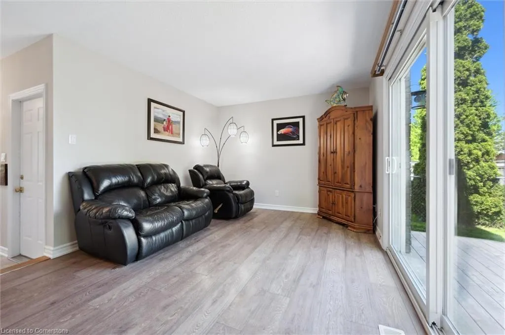 31 Driftwood Place