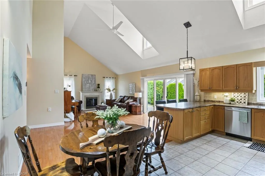 350 Doon Valley Drive, #8G