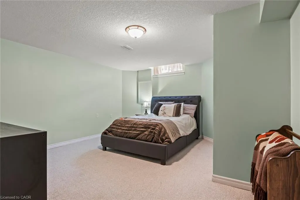 350 Doon Valley Drive, #8G
