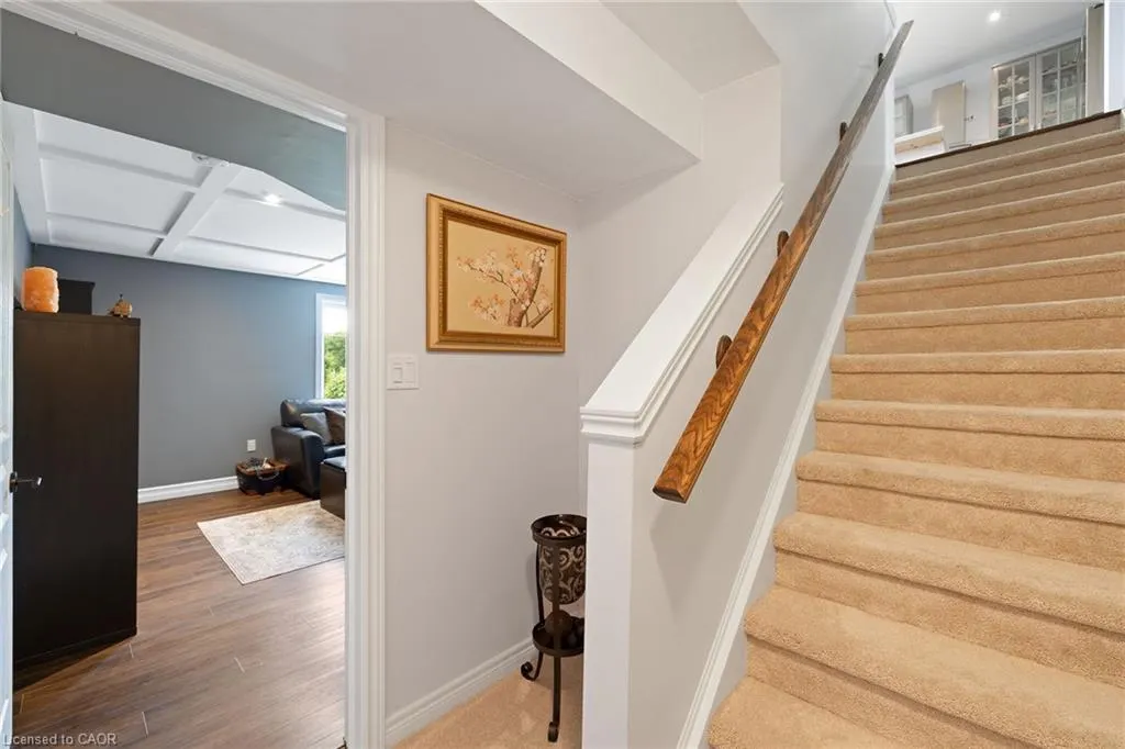 17 Manorwood Drive