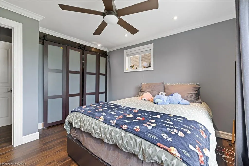 17 Manorwood Drive