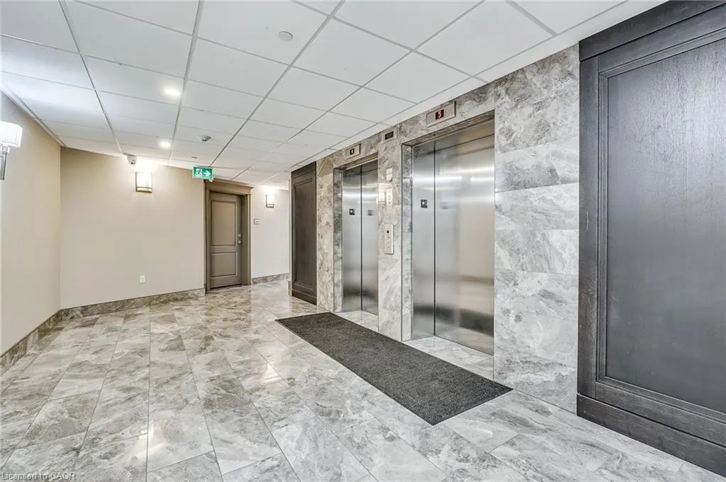 125 Shoreview Place, #514