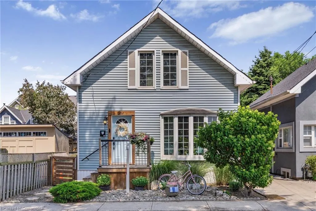 1 Mareve Avenue