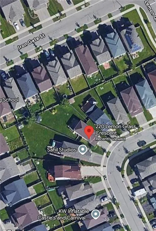 220 Lemon Grass Crescent