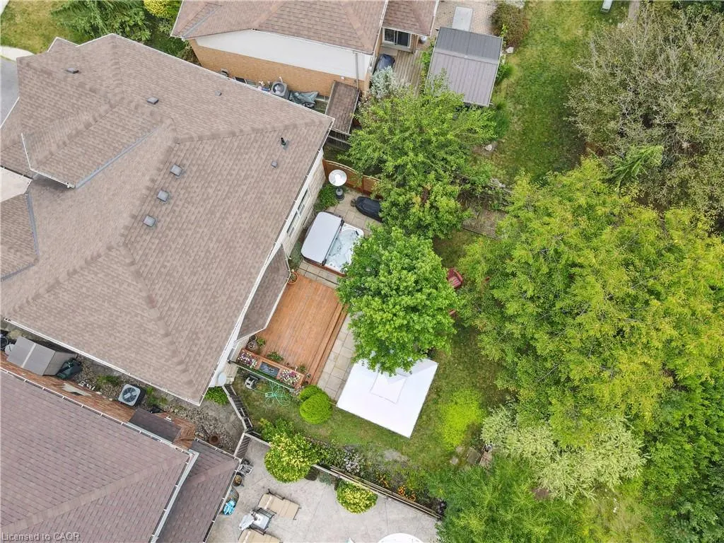 533 Rush Meadow Crescent