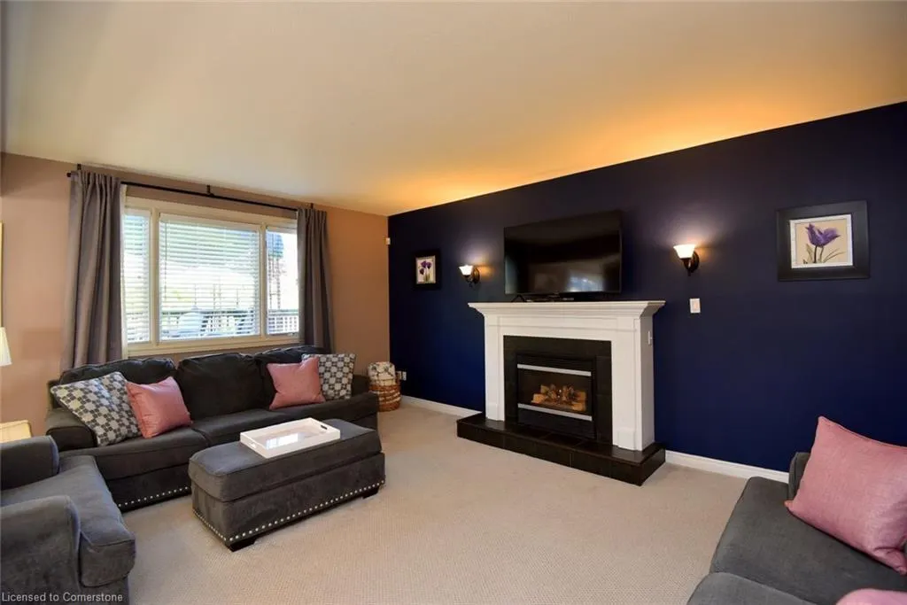 210 Claudette Gate