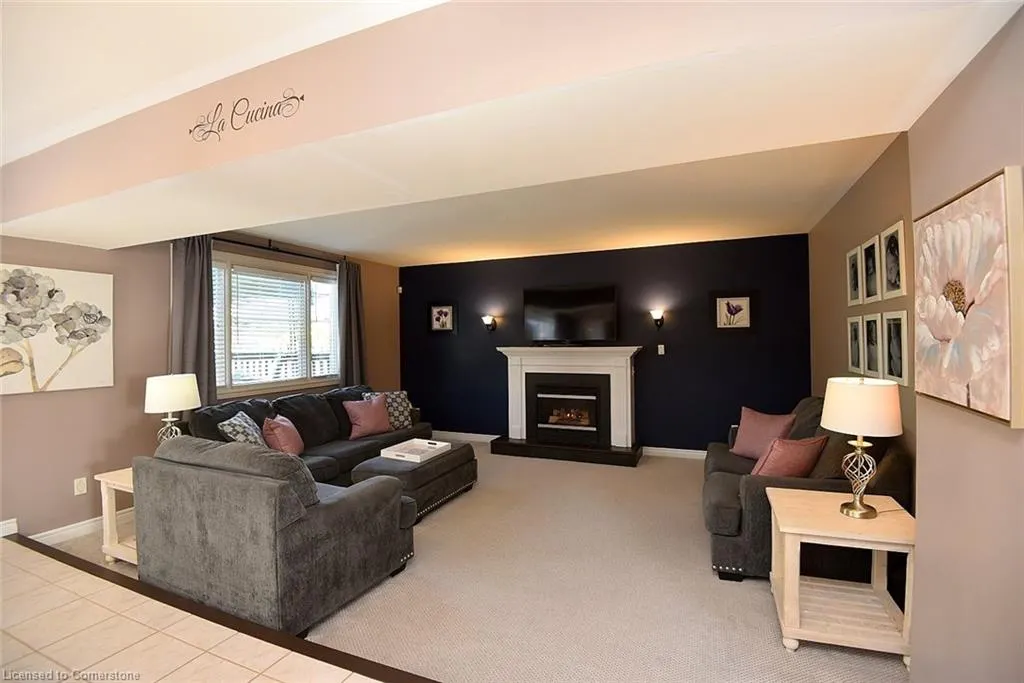 210 Claudette Gate