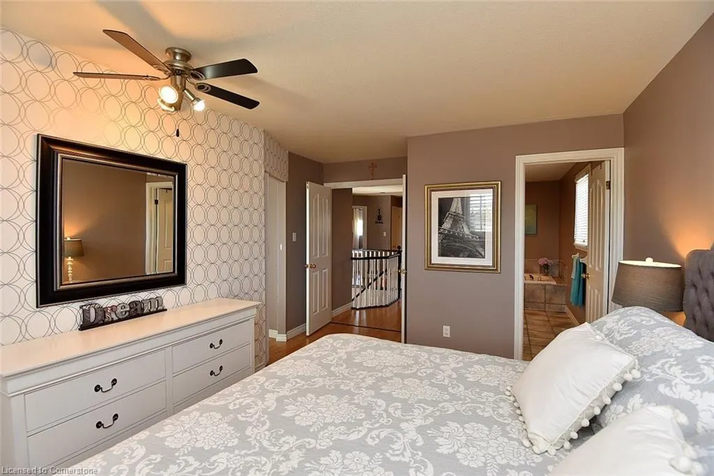 210 Claudette Gate