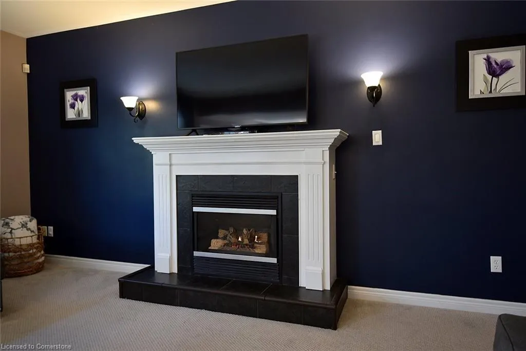 210 Claudette Gate
