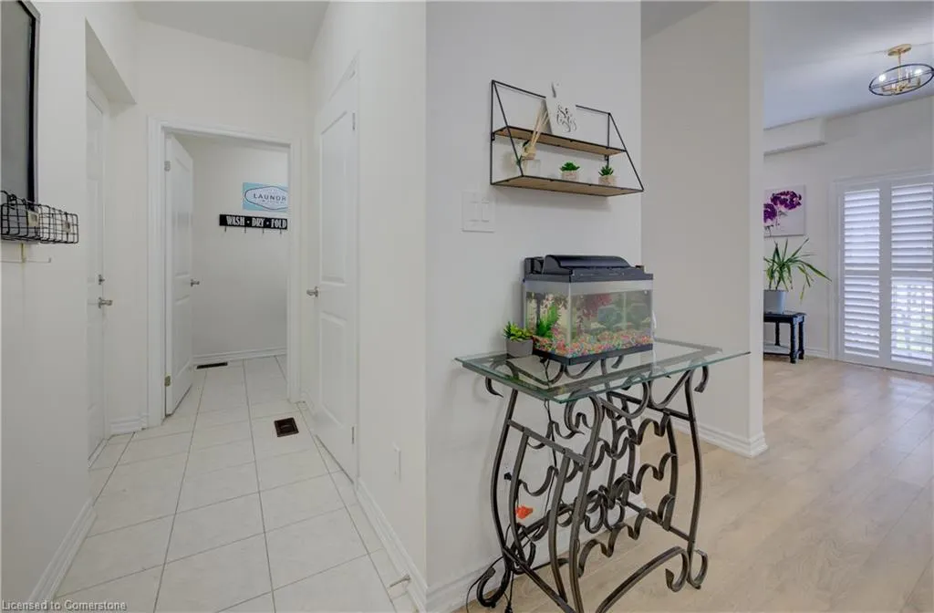 8 Whitton Drive