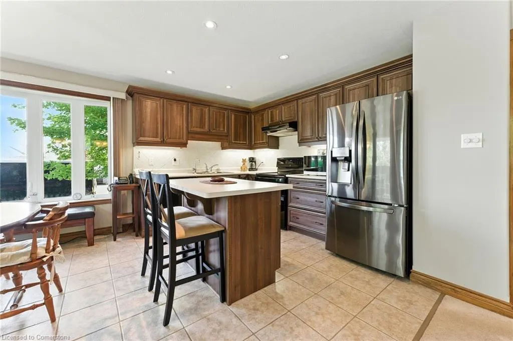 50 Upper Canada Drive