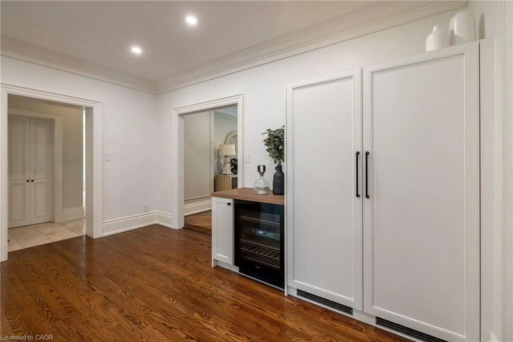140 Chartwell Road