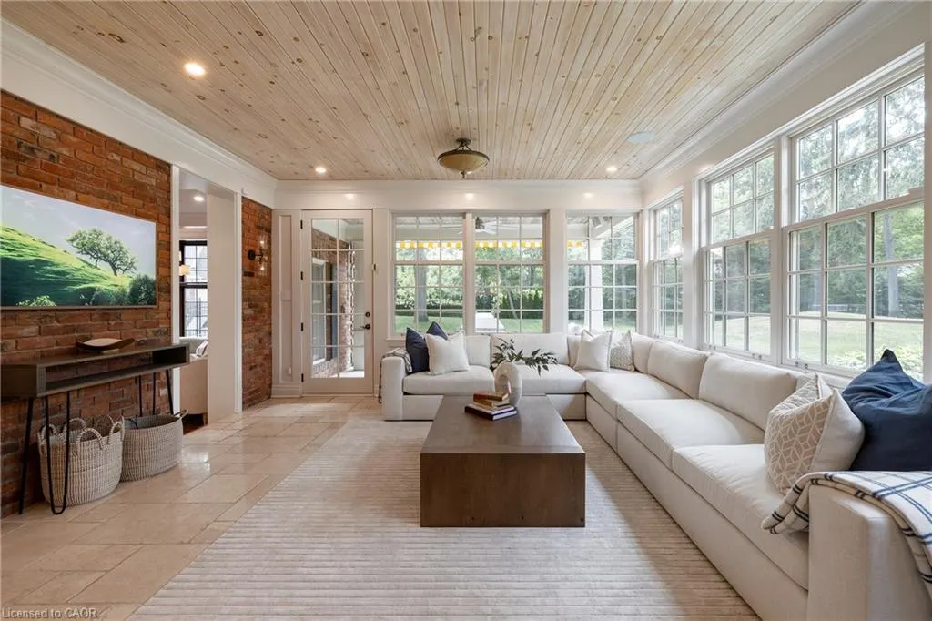 140 Chartwell Road