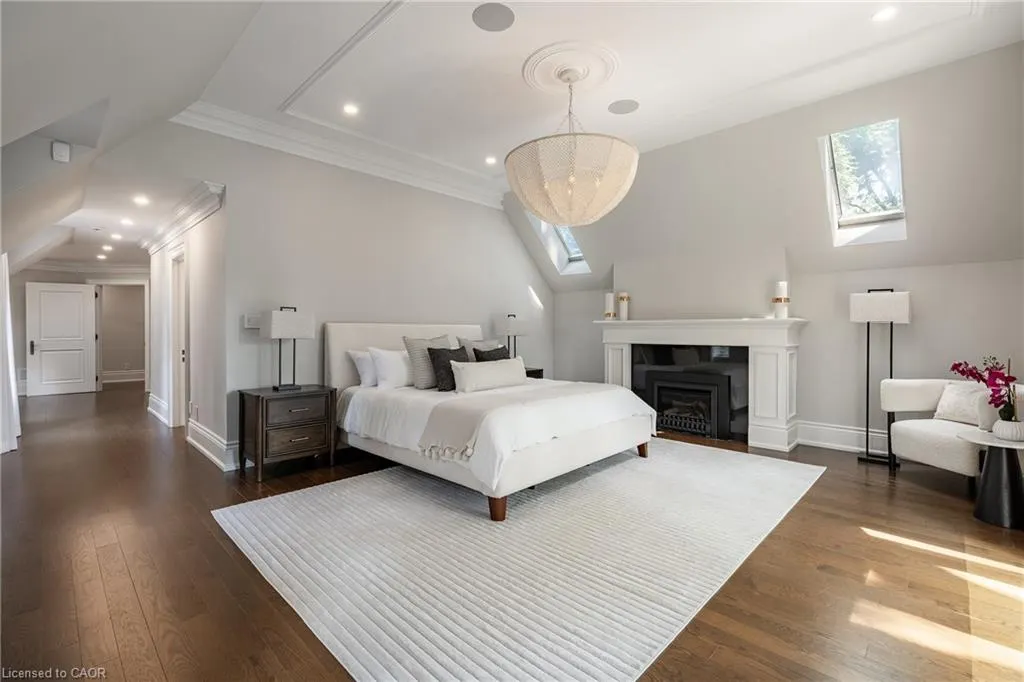 140 Chartwell Road