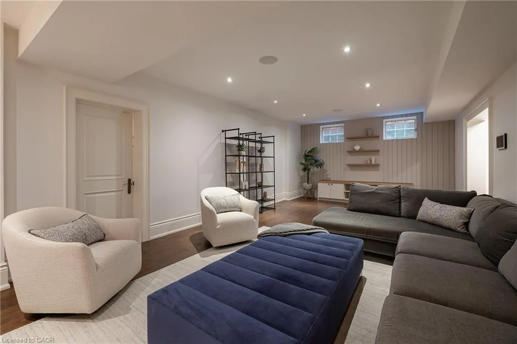 140 Chartwell Road