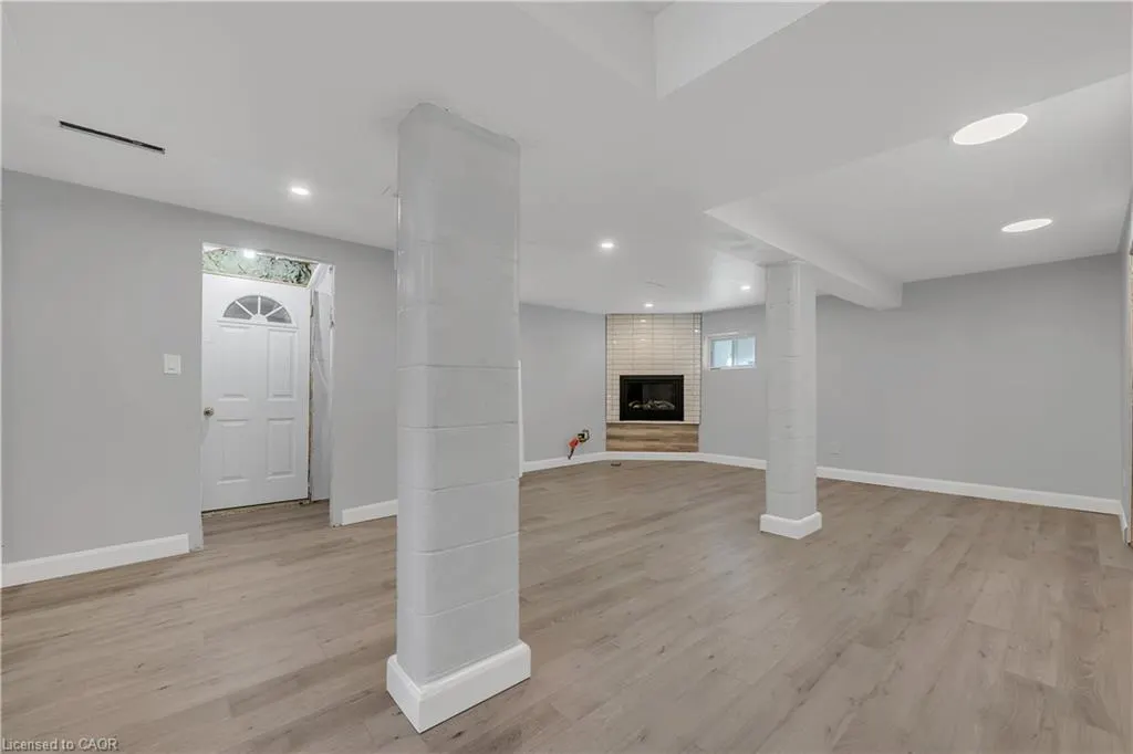 446 East 36th Street