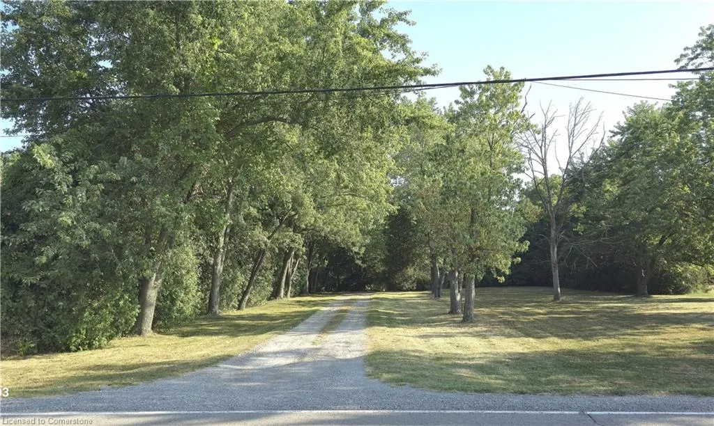 165 Ridge Road E