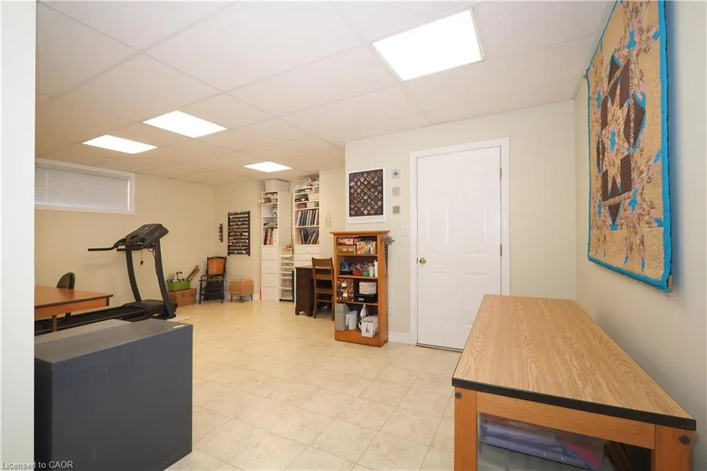 212 The Lions Gate