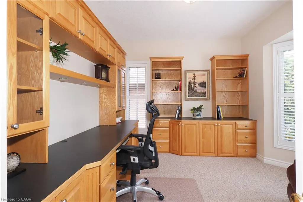212 The Lions Gate