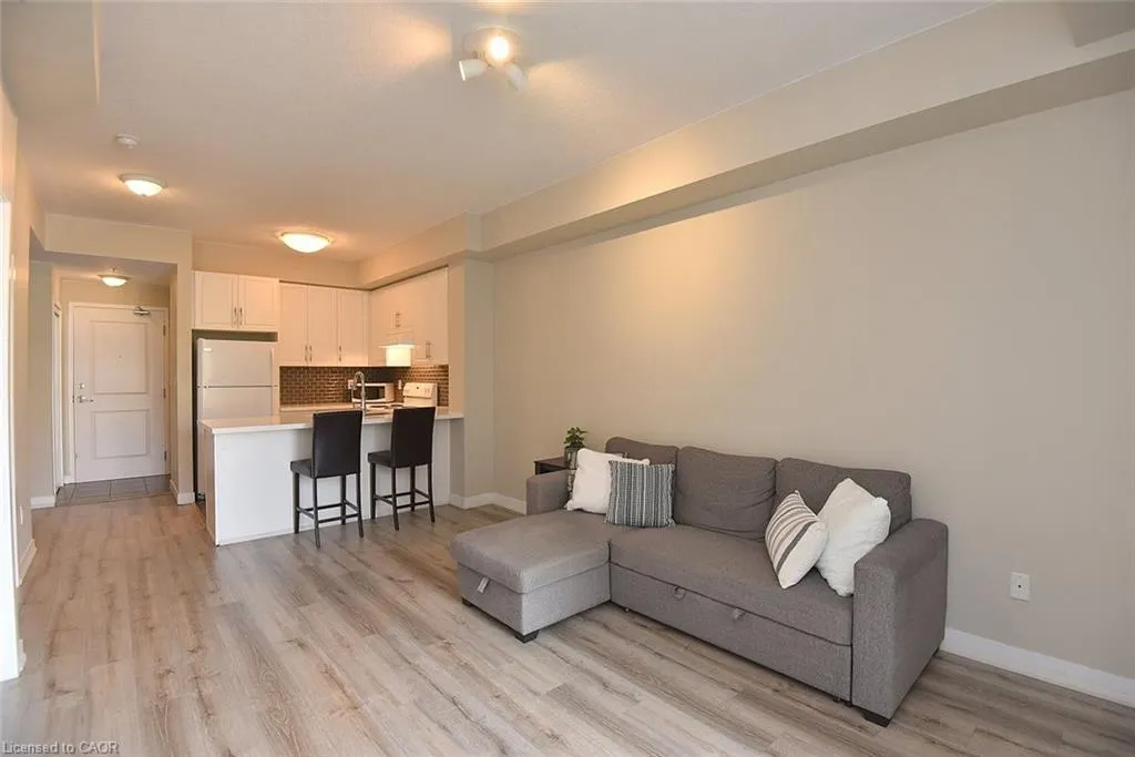 5317 Upper Middle Road, #231