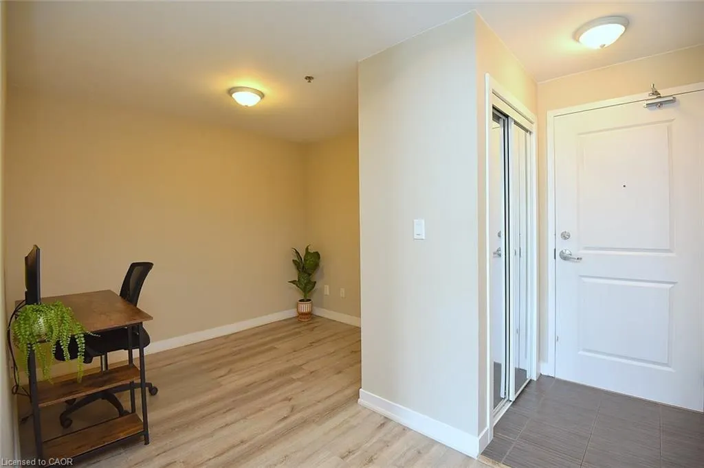 5317 Upper Middle Road, #231