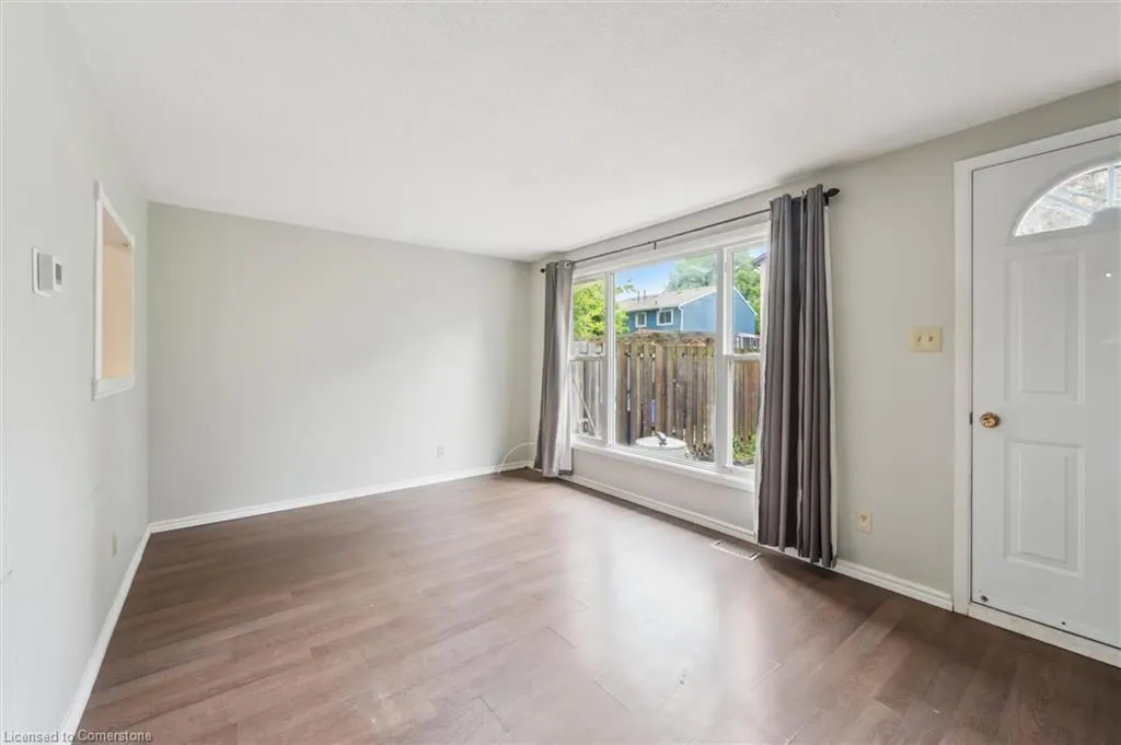 210 Glamis Road, #6