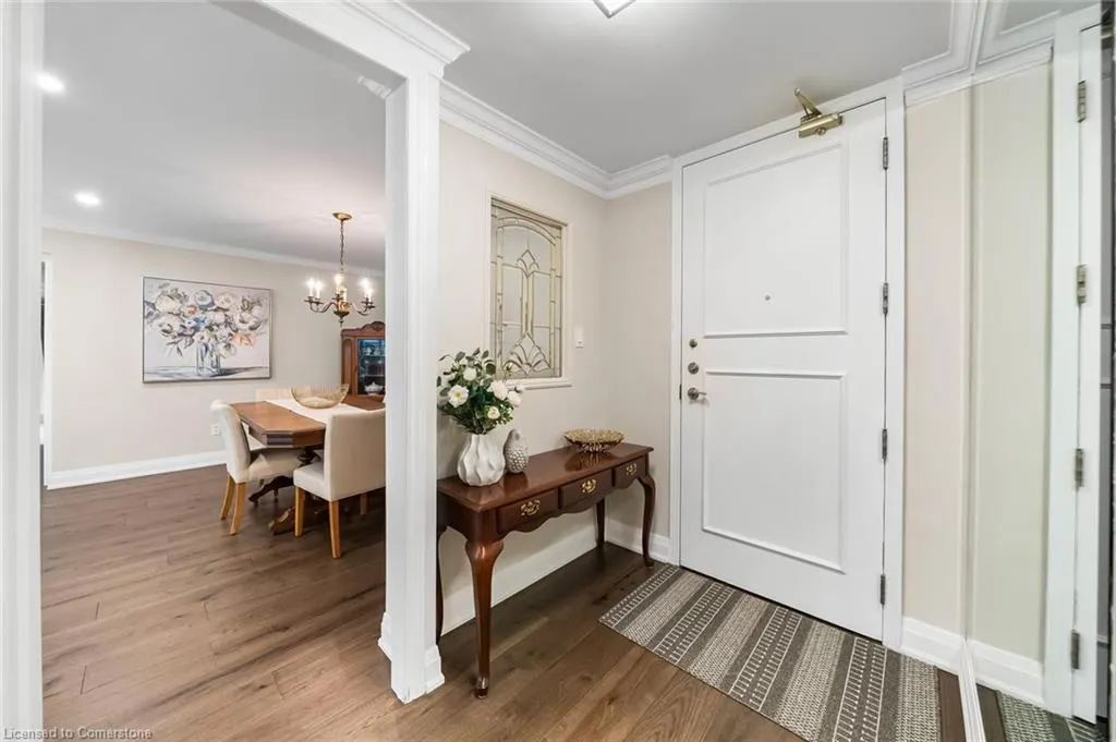 2210 Lakeshore Road, #104