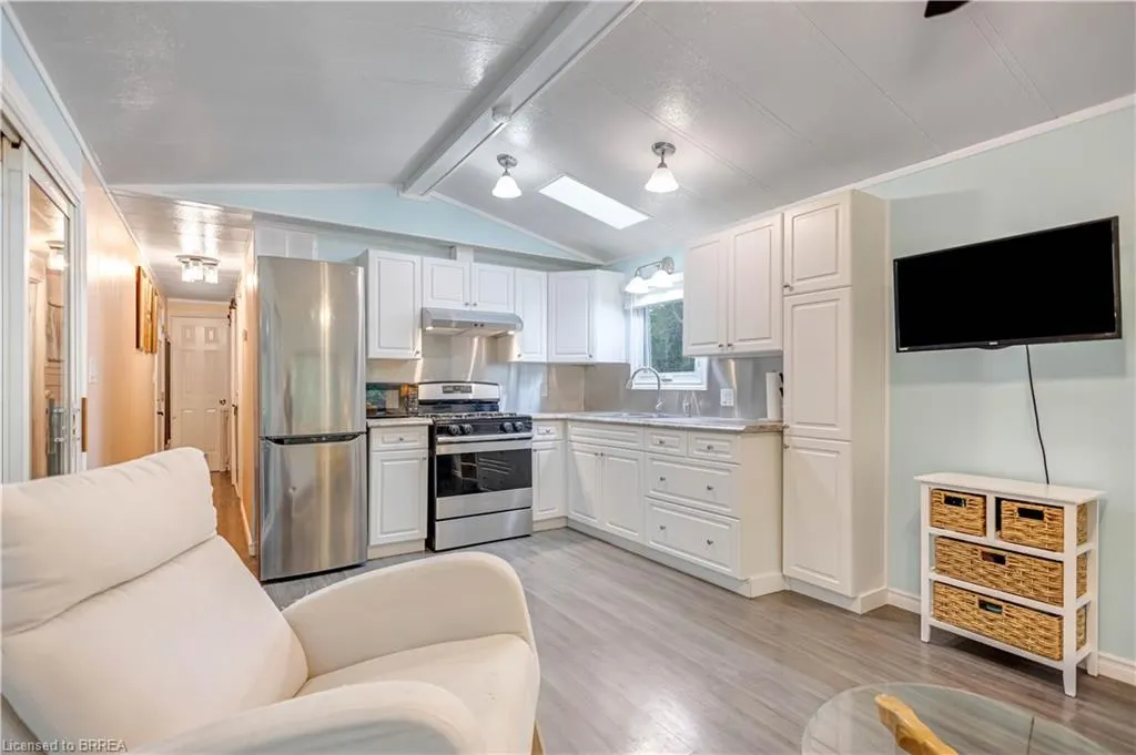 1085 10th Concession Road, #7