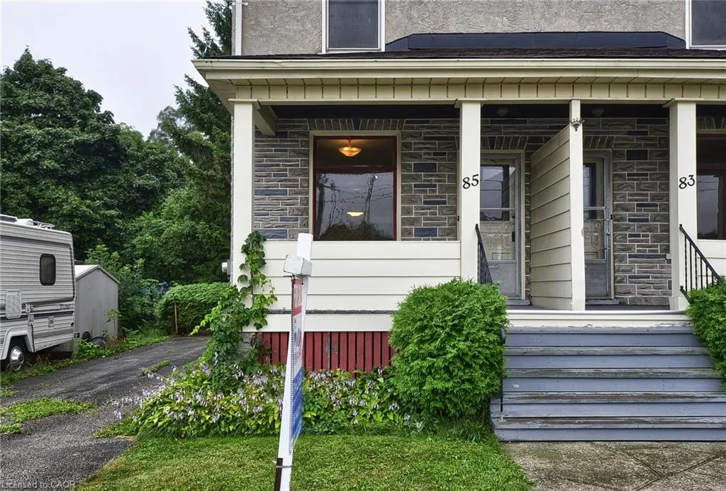 83 Shade Street
