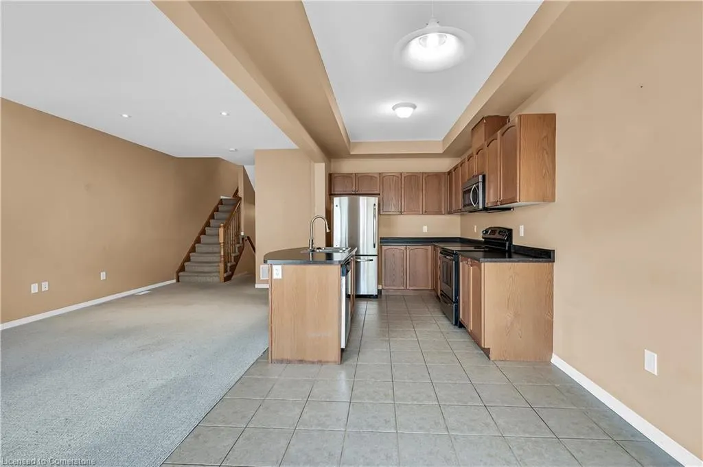170 Palacebeach Trail, #24