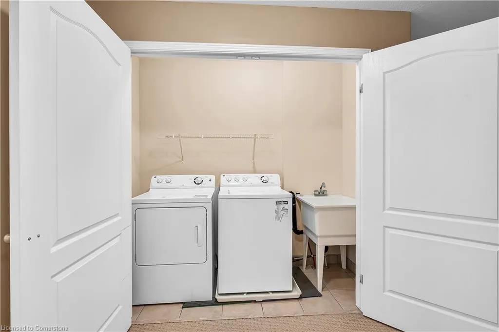 170 Palacebeach Trail, #24