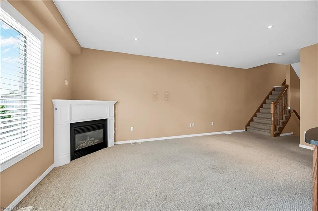 170 Palacebeach Trail, #24