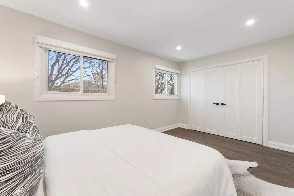 143 Speyside Drive