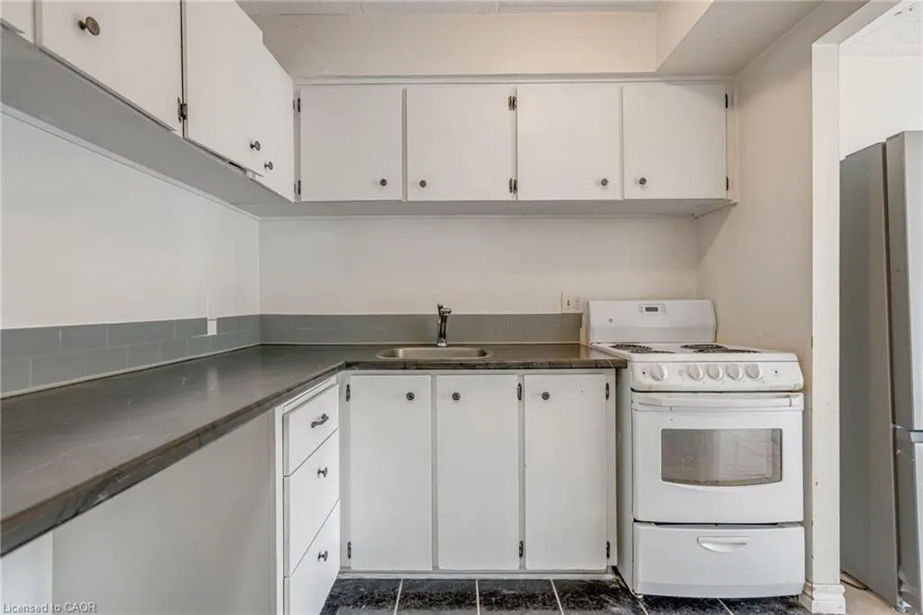 91 Conroy Crescent, #307