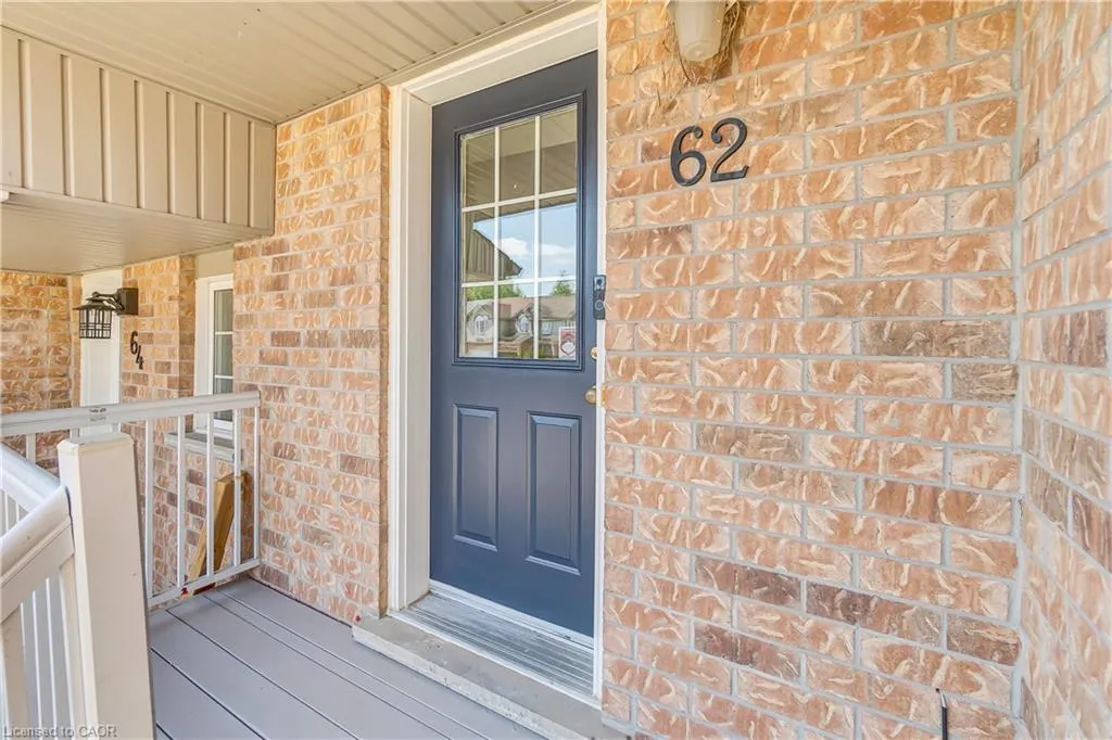 62 Foxglove Crescent