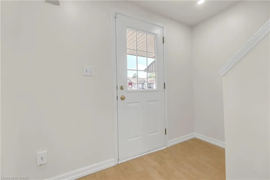 62 Foxglove Crescent