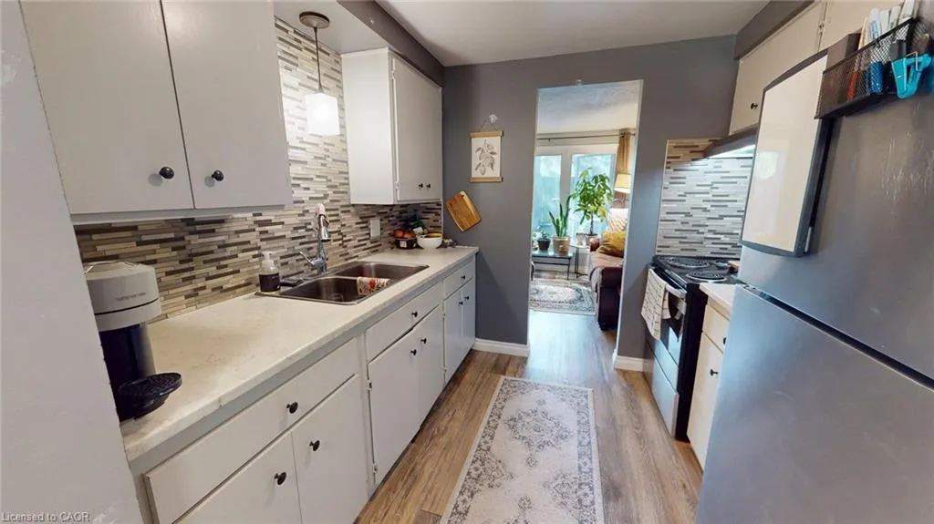 91 Avonwood Drive, #17
