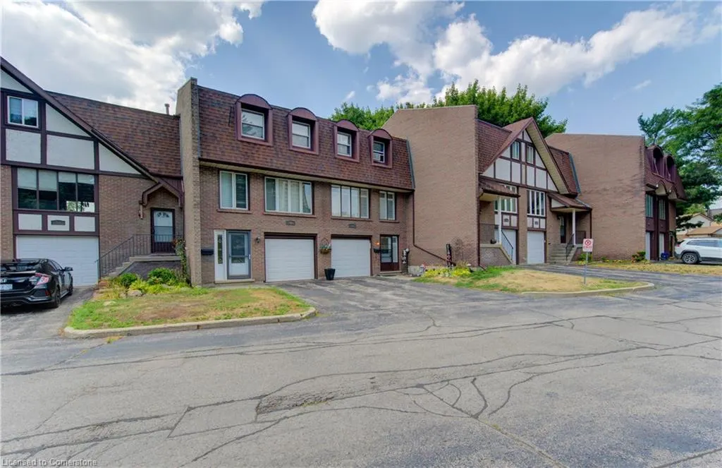 49 Cedarwoods Crescent, #57