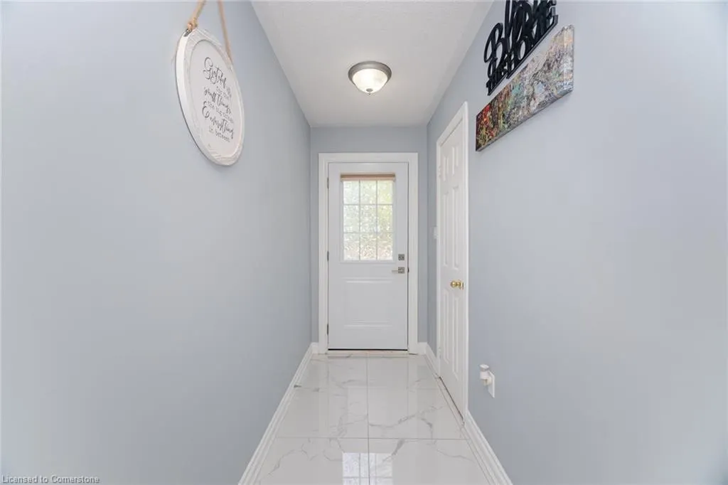 430 Mapleview Drive E, #6