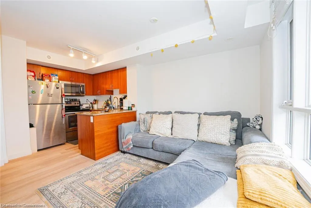 1070 Progress Avenue, #306