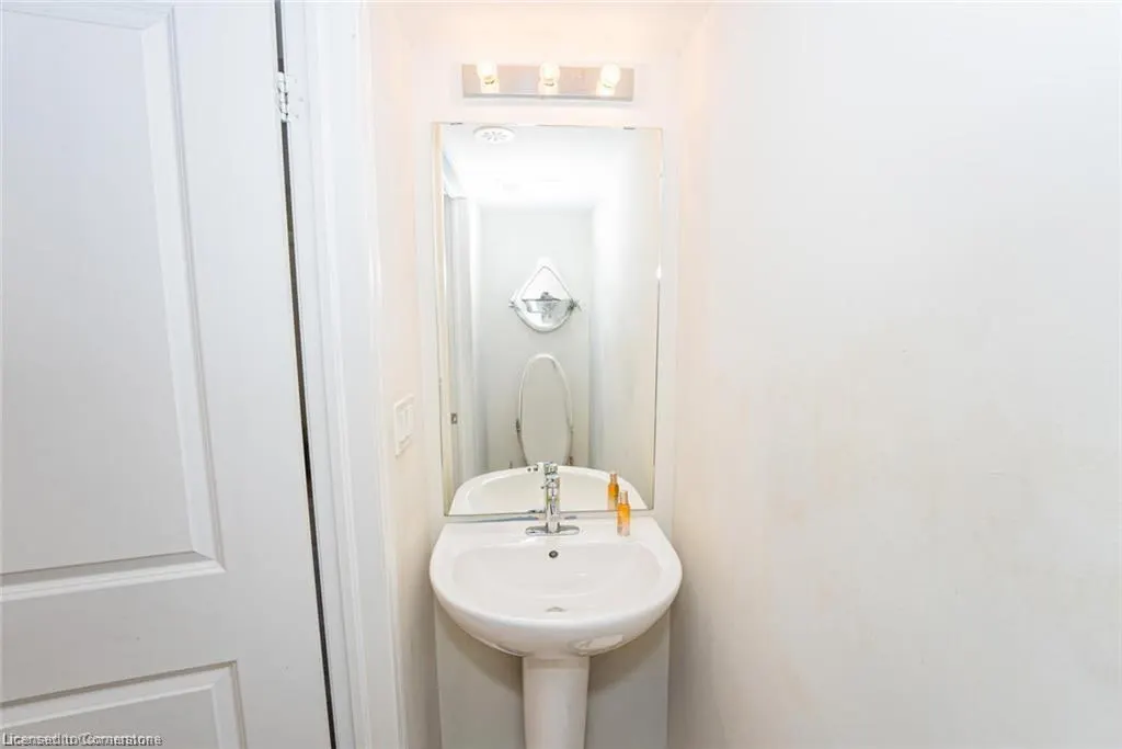 1070 Progress Avenue, #306