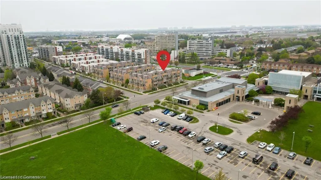 1070 Progress Avenue, #306