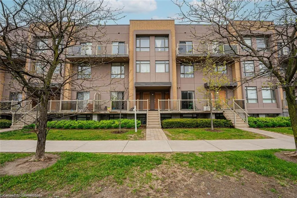 1070 Progress Avenue, #306