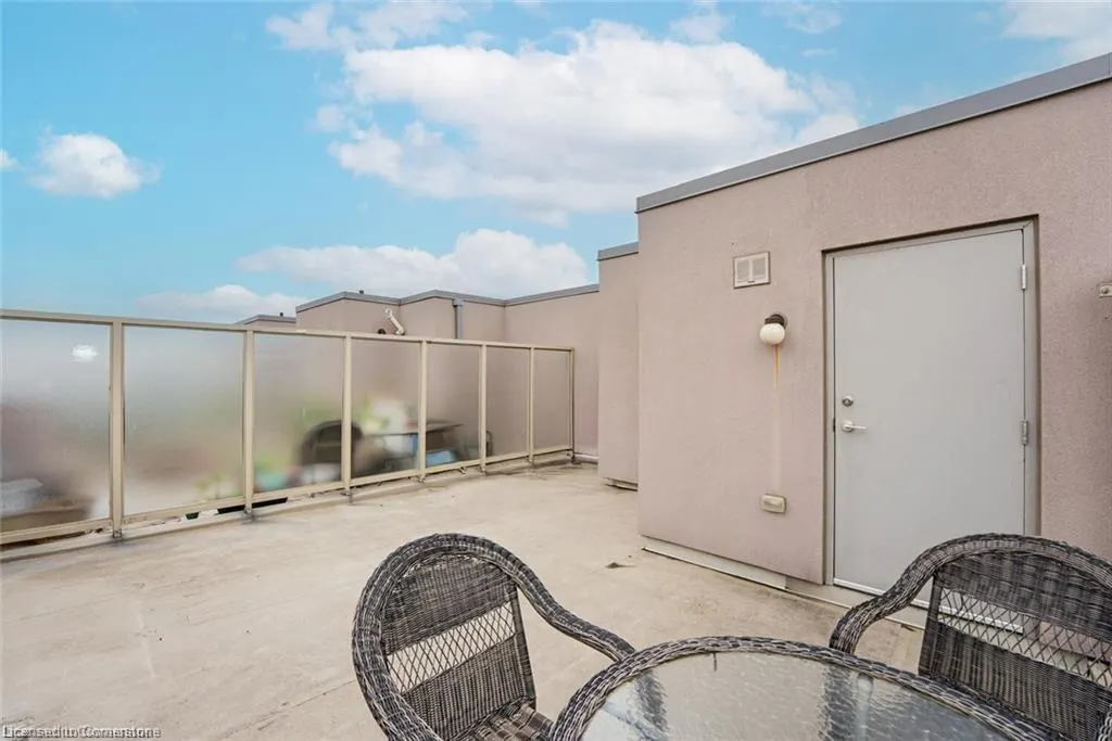1070 Progress Avenue, #306