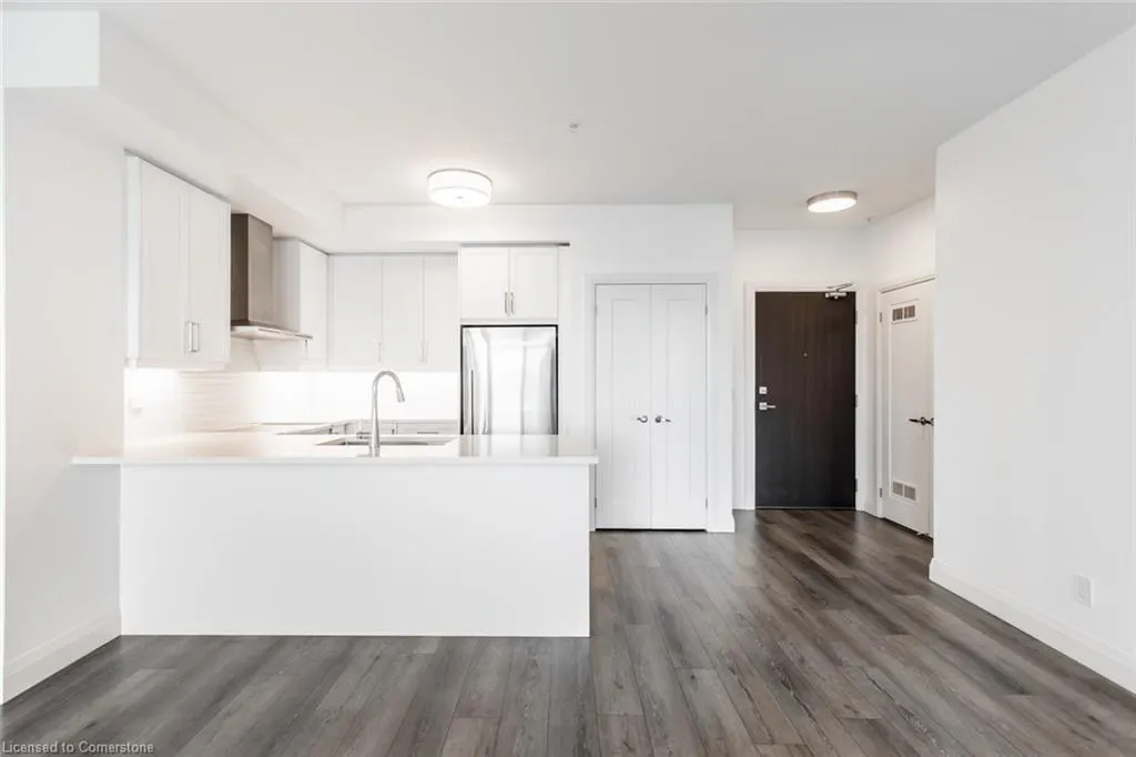 500 Brock Avenue, #906