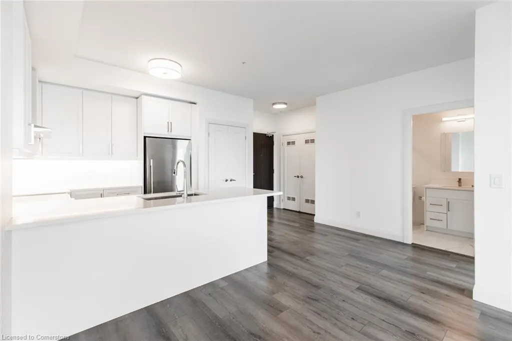 500 Brock Avenue, #906