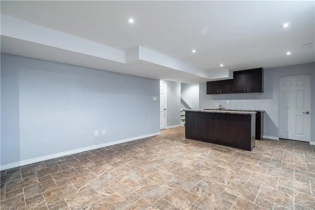 710 Hall Road