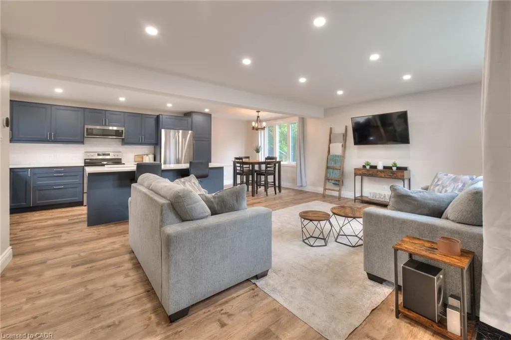 343 Greenfield Avenue