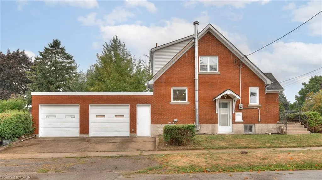 343 Greenfield Avenue