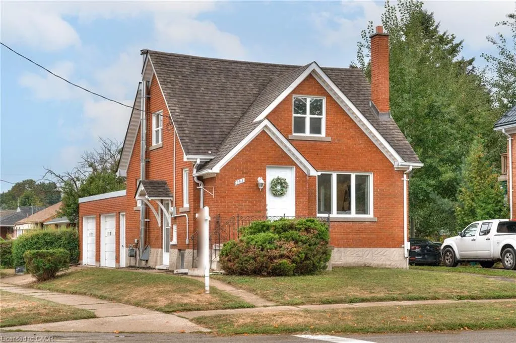 343 Greenfield Avenue
